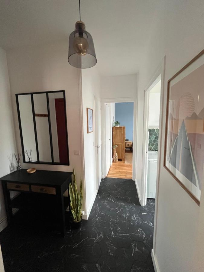 Appartement Entier En Plein Coeur Du Centre Ville Compiègne Exterior foto